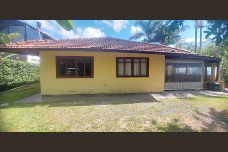 27_photo/95273b507d.80a7f3f1b00bd23a-ATLAS-c9d5a736-3966-49b2-918e-73a00aacc9f7.jpg de casa à venda com 6 quartos, 131m² em Campeche Leste, Florianópolis