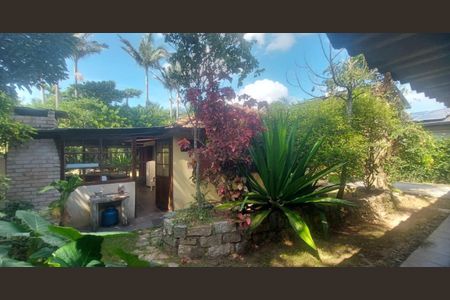 12_photo/95273b507d.80a7f3f1b00bd23a-ATLAS-f3bc4d44-3a2e-4205-a3e5-d852112dcbb7.jpg de casa à venda com 6 quartos, 131m² em Campeche Leste, Florianópolis