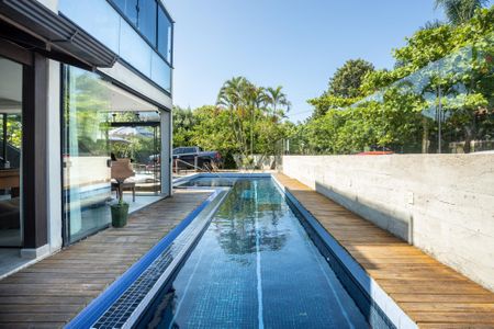 5_photo/95273b507d.f2c8c659ffa0a6bc-ATLAS-4a86ea6d-910f-44ac-b0a3-a68a1f1cd22b.jpg de casa à venda com 3 quartos, 190m² em Campeche Leste, Florianópolis