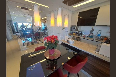 7_photo/95273b5a35.6eed2343f55d9ee4-ATLAS-1cbdc5d5-a94e-4073-a9a4-99f58d99e98a.jpg de apartamento à venda com 3 quartos, 165m² em Campeche Leste, Florianópolis