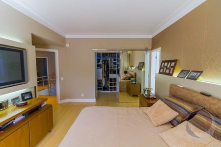 14_photo/95273b5a8f.07fb07773285f6be-ATLAS-d2bb7c66-3159-4328-8b8c-00a977346fb8.jpg de casa à venda com 4 quartos, 393m² em Campeche Leste, Florianópolis