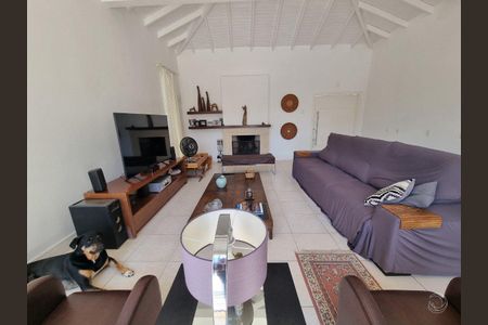 3_photo/95273b5a8f.bb2cfda027800a9a-ATLAS-55adf660-8fdb-45e6-b577-51e8f050d6c2.jpg de casa à venda com 4 quartos, 392m² em Campeche Leste, Florianópolis