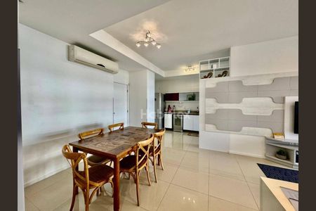 4_photo/95273b5bdb.55c33490aab90e3d-ATLAS-592d702e-fe46-430d-8f17-4b2bcf0317a0.jpg de apartamento à venda com 2 quartos, 89m² em Campeche Leste, Florianópolis