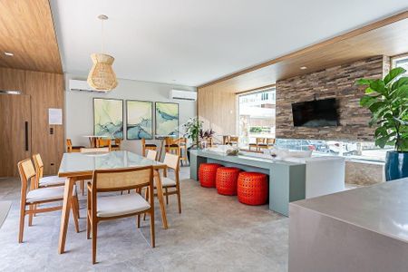 12_photo/95273b5e43.d52293c7eafd3c76-ATLAS-4cee0e78-711d-43d3-8a21-30ab6ac85f34.jpg de apartamento à venda com 2 quartos, 80m² em Campeche, Florianópolis