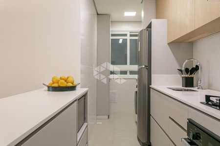 28_photo/95273b5e43.d52293c7eafd3c76-ATLAS-6708dd5e-deb0-4c78-8cbb-70d8fa502e7c.jpg de apartamento à venda com 2 quartos, 80m² em Campeche, Florianópolis