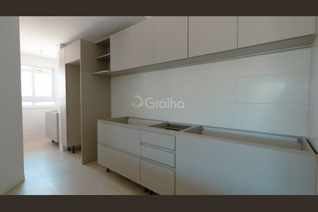 5_photo/95273b5e45.dc8034e1dfd12d5f-ATLAS-119bdc22-1086-4a07-a66a-3e35ec9742c5.jpg de apartamento à venda com 3 quartos, 135m² em Campeche, Florianópolis