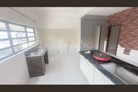 6_photo/95273b5ea9.dd63bef89a0f751f-ATLAS-c0931ade-bd4c-4a4e-b98a-6732092bb3cb.jpg de casa à venda com 5 quartos, 229m² em Campeche Leste, Florianópolis