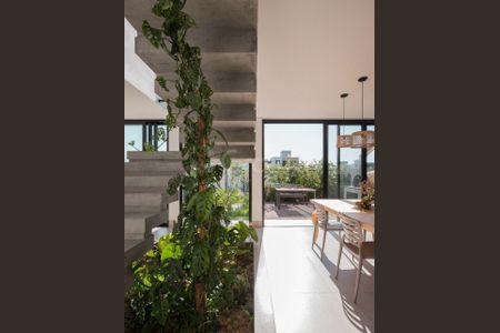 5_photo/95273b5eab.70d34e1d457a0501-ATLAS-e69347ba-31bc-46c9-bc0e-8e037fda983f.jpg de casa à venda com 4 quartos, 244m² em Campeche Leste, Florianópolis