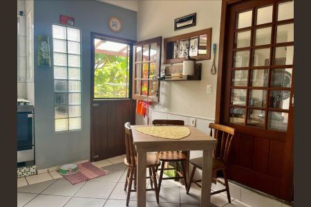 8_photo/95273b6239.45f02ef6bff41bc6-ATLAS-4e9451da-7bee-4d4d-85d3-ed34d7247184.jpg de casa à venda com 2 quartos, 122m² em Campeche, Florianópolis