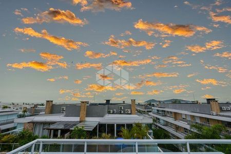 4_photo/95273b6355.8fa2e40b51cec70c-ATLAS-79c8eabd-0a9b-465e-9f19-a670deeab804.jpg de apartamento para alugar com 3 quartos, 200m² em Campeche, Florianópolis