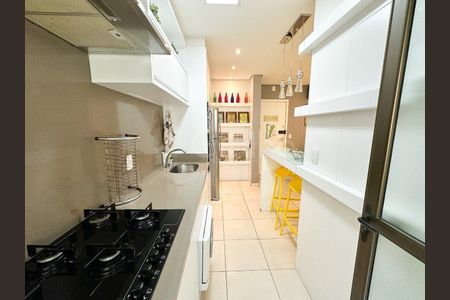 7_photo/95273b6357.e661eecac6b2e312-ATLAS-c44bdbb0-5bc2-4f4b-9d5e-920a2ac644c8.jpg de apartamento à venda com 2 quartos, 75m² em Campeche, Florianópolis