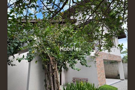 14_photo/95273b6571.732b7fd8aaa5f07d-ATLAS-5a34e60f-f790-417b-acf2-b8710d2ea937.jpg de casa à venda com 2 quartos, 278m² em Campeche, Florianópolis