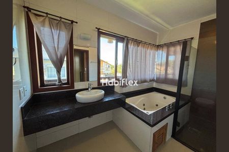 21_photo/95273b6571.732b7fd8aaa5f07d-ATLAS-6f7e1bbe-525f-4aa7-a41d-87e7f95a3efe.jpg de casa à venda com 2 quartos, 278m² em Campeche, Florianópolis