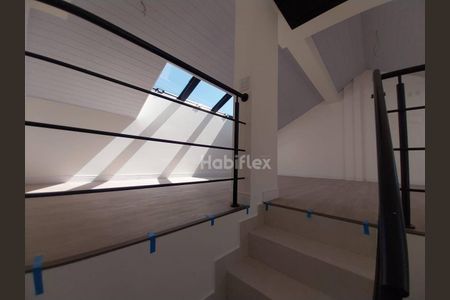 17_photo/95273b658f.822a2fc7d0f65dcc-ATLAS-eeab104c-1943-4ff9-ad2c-1675d0e57aa6.jpg de casa à venda com 3 quartos, 176m² em Campeche, Florianópolis