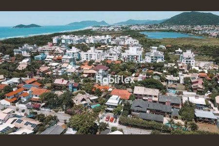 2_photo/95273b658f.ff276d6ddbe2b0ee-ATLAS-41389a8b-2612-4bb5-a2b7-c3a601ffbb2f.jpg de casa à venda com 3 quartos, 167m² em Campeche, Florianópolis