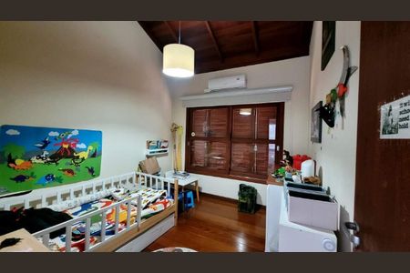 27_photo/95273b667f.f38e38137a2159e3-ATLAS-25b6850c-98c2-47e7-a6a0-31bdb03abfd1.jpg de casa à venda com 5 quartos, 289m² em Campeche, Florianópolis
