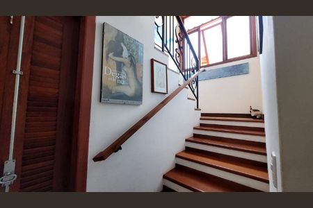 14_photo/95273b667f.f38e38137a2159e3-ATLAS-31d2a8ba-9ad1-4017-a6b3-baa85ffc5d04.jpg de casa à venda com 5 quartos, 289m² em Campeche, Florianópolis