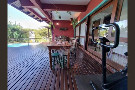 5_photo/95273b6691.80a7f3f1b00bd23a-ATLAS-457a7d74-4ed7-41c8-bac4-fb59a33a47e9.jpg de casa para alugar com 5 quartos, 276m² em Campeche, Florianópolis