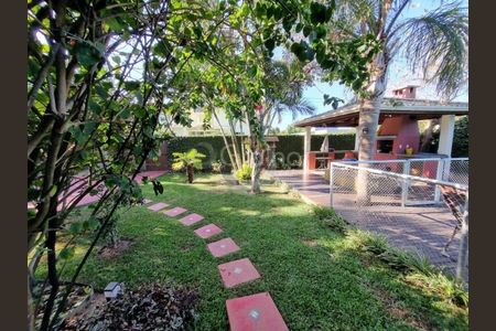9_photo/95273b6691.80a7f3f1b00bd23a-ATLAS-f14daf06-b5cb-4f88-898a-6aa9e5d9dbde.jpg de casa para alugar com 5 quartos, 276m² em Campeche, Florianópolis