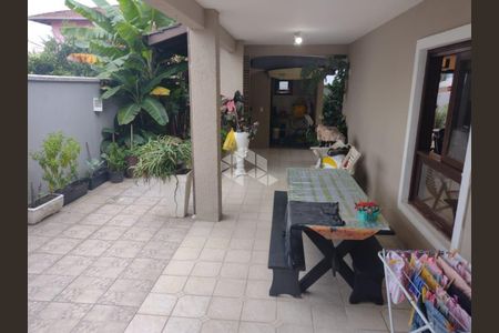 38_photo/95273b6a15.20b1407c08fdccdc-ATLAS-e225a170-4bdf-45cf-8463-8a4c8bdafa8e.jpg de casa à venda com 5 quartos, 305m² em Campeche Leste, Florianópolis