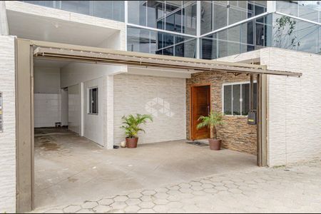 40_photo/95273b6c07.cb4a3f4e1d4d223a-ATLAS-0a11dc7a-777e-4d35-a4b5-3d0eaebdf886.jpg de casa à venda com 4 quartos, 375m² em Campeche Leste, Florianópolis