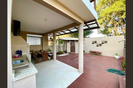 28_photo/95273b6d27.e17343cf5b702f60-ATLAS-3f978bc0-a77d-49b6-b5d3-ed0f512e8b0a.jpg de casa à venda com 4 quartos, 134m² em Campeche Central, Florianópolis