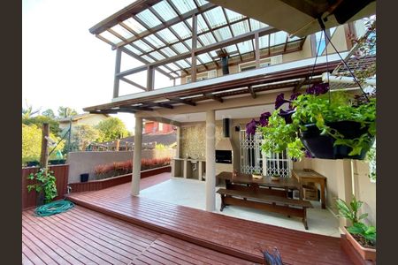 31_photo/95273b6d27.e17343cf5b702f60-ATLAS-5f1d1654-1106-4a5e-81af-aed4d34bc4e1.jpg de casa à venda com 4 quartos, 134m² em Campeche Central, Florianópolis