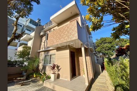 37_photo/95273b6d27.e17343cf5b702f60-ATLAS-a71b554b-fedf-48a6-aa06-afed72400ea5.jpg de casa à venda com 4 quartos, 134m² em Campeche Central, Florianópolis