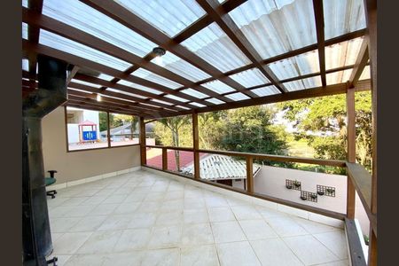 16_photo/95273b6d27.e17343cf5b702f60-ATLAS-ddd3ecc1-7bd5-443e-b3a3-c0c2aea251d2.jpg de casa à venda com 4 quartos, 134m² em Campeche Central, Florianópolis