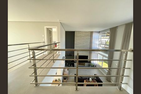 12_photo/95273b6d5f.effc73c8c58abb54-ATLAS-c90ab6cf-0c5a-43bb-99e1-2b6e27089570.jpg de casa à venda com 4 quartos, 378m² em Campeche Central, Florianópolis