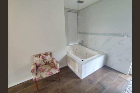 47_photo/95273b6f57.d966de50fc13b4fd-ATLAS-557afca3-5bfb-40b2-a79e-307af525e4f6.jpg de casa para alugar com 3 quartos, 170m² em Campeche, Florianópolis