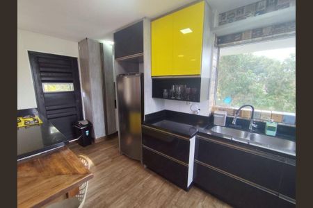 43_photo/95273b6f57.d966de50fc13b4fd-ATLAS-83ea09e3-9bb1-4ae3-8b90-169abf9d564e.jpg de casa para alugar com 3 quartos, 170m² em Campeche, Florianópolis