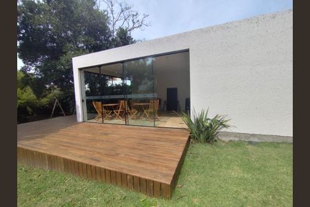 93_photo/95273b6f57.d966de50fc13b4fd-ATLAS-cdd03aaa-0bd4-4bdd-95ab-5de2f1749fce.jpg de casa para alugar com 3 quartos, 170m² em Campeche, Florianópolis