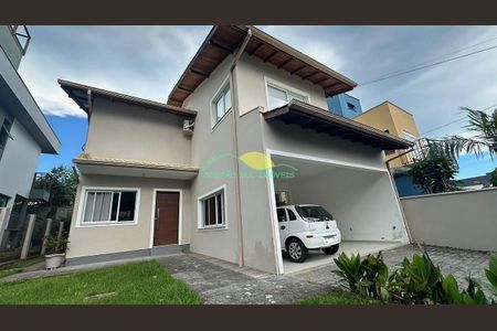 2_photo/95273b6fc5.1e9d1ba85beb8478-ATLAS-0fb5ea02-4fc7-496e-b7ef-058f683a3749.jpg de casa à venda com 4 quartos, 160m² em Campeche, Florianópolis