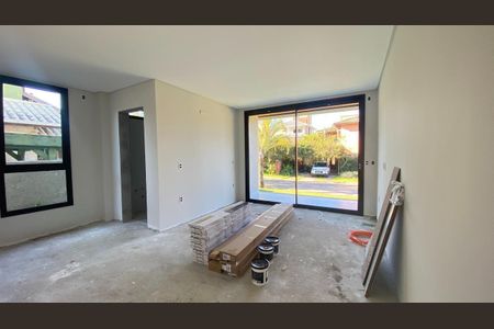 2_photo/95273b7883.fd4e69175d3a2864-ATLAS-132694ba-0e9f-4a3d-94ce-74afed9ba603.jpg de casa à venda com 3 quartos, 281m² em Rio Tavares, Florianópolis