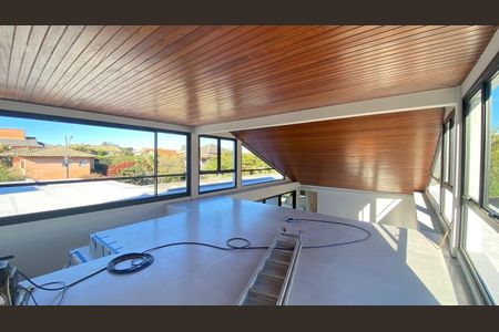 9_photo/95273b7883.fd4e69175d3a2864-ATLAS-6bd82033-01c9-46d6-b98e-d1bdbb57ab93.jpg de casa à venda com 3 quartos, 281m² em Rio Tavares, Florianópolis