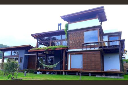 3_photo/95273b78bf.eac4368e9a4a4ed1-ATLAS-e35d9a38-080c-4bc9-a95b-06c92ddf9cc9.jpg de casa à venda com 3 quartos, 201m² em Rio Tavares, Florianópolis