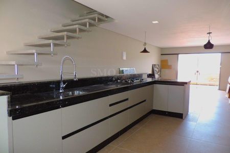 8_photo/95273b793d.c7baea140fc48cda-ATLAS-4ae20eb6-e7bd-4411-831c-0b7fca999e98.jpg de casa à venda com 4 quartos, 260m² em Rio Tavares Central, Florianópolis
