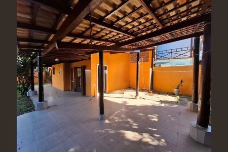 14_photo/95273b7961.fe96b63aec789ef1-ATLAS-be41bcea-7253-4e8e-af82-c7e2df1e3313.jpg de casa para alugar com 3 quartos, 200m² em Campeche, Florianópolis