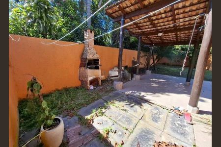 22_photo/95273b7961.fe96b63aec789ef1-ATLAS-d42409cf-082a-4b6d-806d-5accfefbf7ae.jpg de casa para alugar com 3 quartos, 200m² em Campeche, Florianópolis