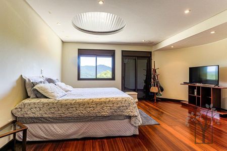 10_photo/95273b79fd.9fde2b1beaf38236-ATLAS-4fc02eed-d1ed-4fae-b2fb-0b91a56a8d21.jpg de casa à venda com 4 quartos, 395m² em Rio Tavares Central, Florianópolis