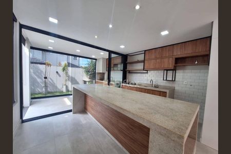 6_photo/95273b7bc9.b7afec13c8c84584-ATLAS-1af036c9-7632-4aac-b3aa-987a517c8fbb.jpg de casa à venda com 2 quartos, 116m² em Campeche, Florianópolis