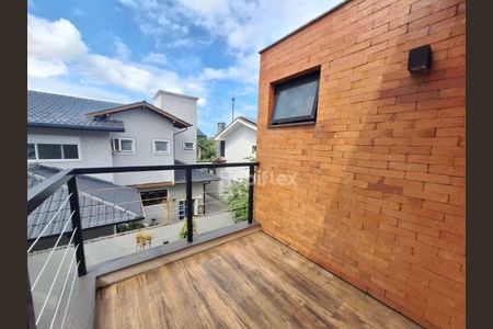 19_photo/95273b7bc9.b7afec13c8c84584-ATLAS-e91e0d2b-50a8-4ae8-9a26-320139aa02d7.jpg de casa à venda com 2 quartos, 116m² em Campeche, Florianópolis