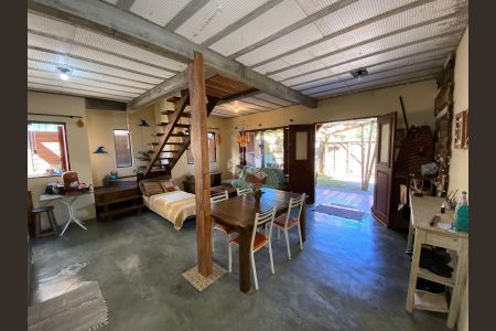 2_photo/95273b7bcd.adbb37f92a381176-ATLAS-2271a08f-254f-4fcc-b01a-73a89424a37e.jpg de casa à venda com 2 quartos, 170m² em Campeche, Florianópolis