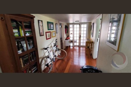 7_photo/95273b7bcf.2d257ce0050a8e83-ATLAS-e99563fb-54e3-4cde-8f45-714a0bfe91d2.jpg de casa à venda com 15 quartos, 258m² em Campeche, Florianópolis