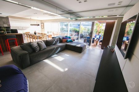 7_photo/95273b7ca3.87655cc8a357cc10-ATLAS-b737b1d3-d3b9-4b4c-a247-8db9b792e068.jpg de apartamento à venda com 3 quartos, 198m² em Campeche, Florianópolis