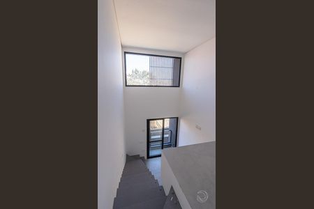 9_photo/95273b7e3b.6a6b792d2028ed84-ATLAS-9d2f97d3-7473-4ca7-8cbc-b8cc51fcefab.jpg de apartamento à venda com 1 quarto, 42m² em Lagoa Pequena, Florianópolis