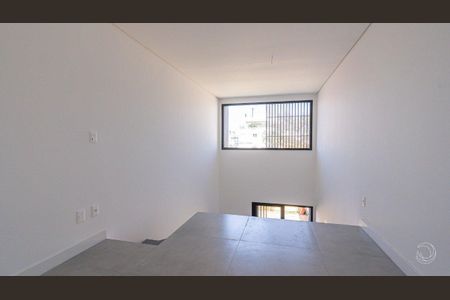 10_photo/95273b7e3b.6a6b792d2028ed84-ATLAS-9de5c8e1-6a03-4ea3-bbc8-d93d9480e38f.jpg de apartamento à venda com 1 quarto, 42m² em Lagoa Pequena, Florianópolis