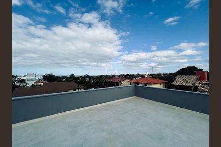 5_photo/95273b7e8b.11dc2826f470a741-ATLAS-d2be336e-67f6-4ef1-a2c8-0e1b5b983b11.jpg de casa à venda com 3 quartos, 257m² em Campeche, Florianópolis