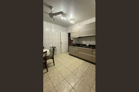 4_photo/95273b80c3.6c5c93e045adfc60-ATLAS-adaa785d-4237-45e3-9b1b-dd4f63c12c1b.jpg de casa à venda com 5 quartos, 192m² em Rio Tavares, Florianópolis